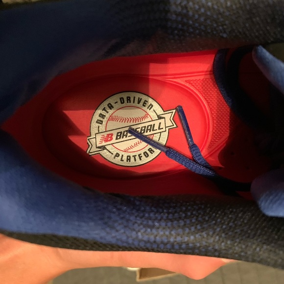 New balance men’s baseball spikes size 15 - Picture 3 of 4